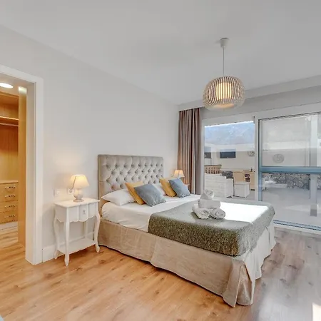 Impeccable 3-bed In Costa Adeje * Costa Adeje (Tenerife)